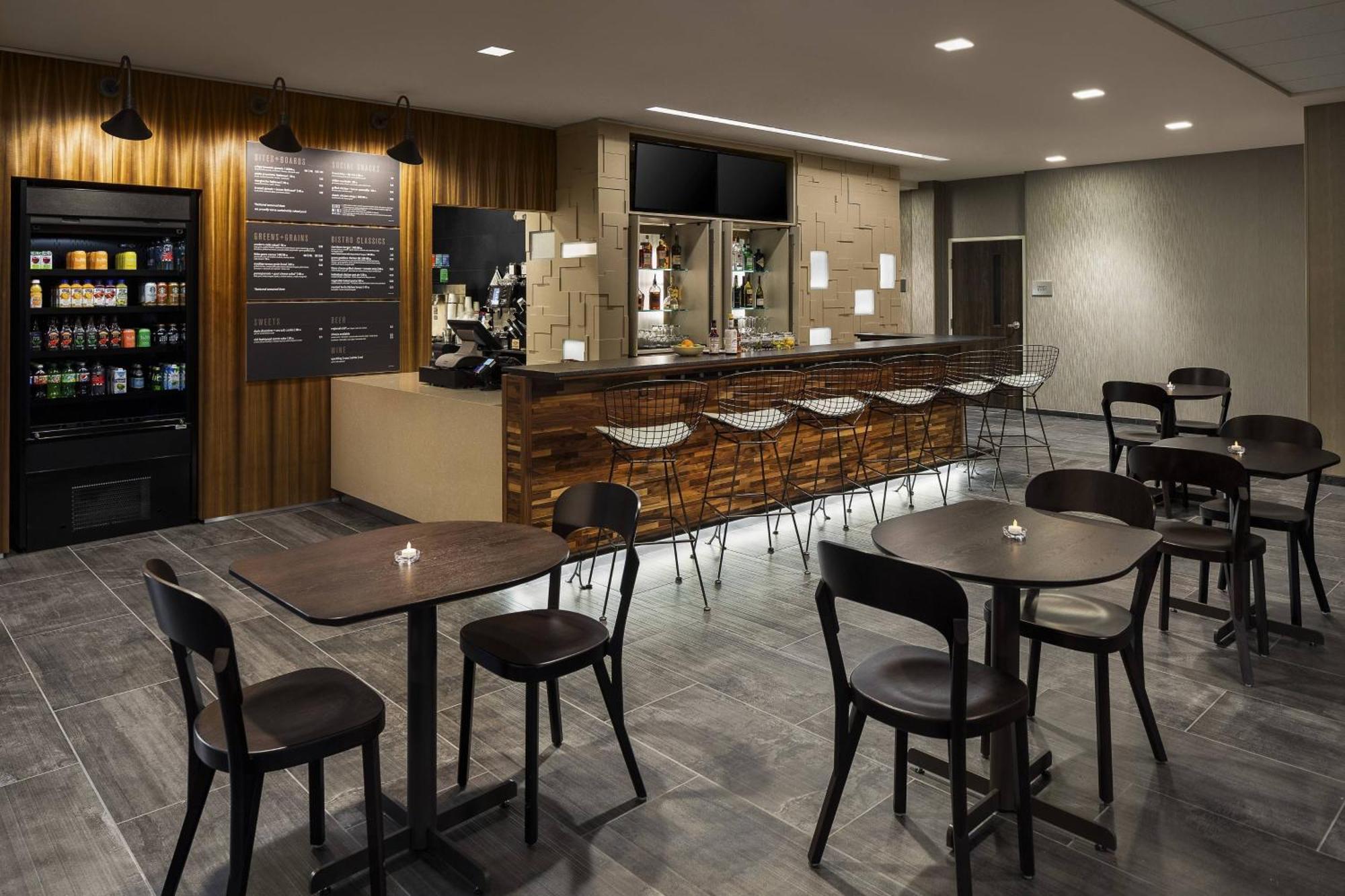 Courtyard By Marriott Seattle Northgate Hotell Eksteriør bilde