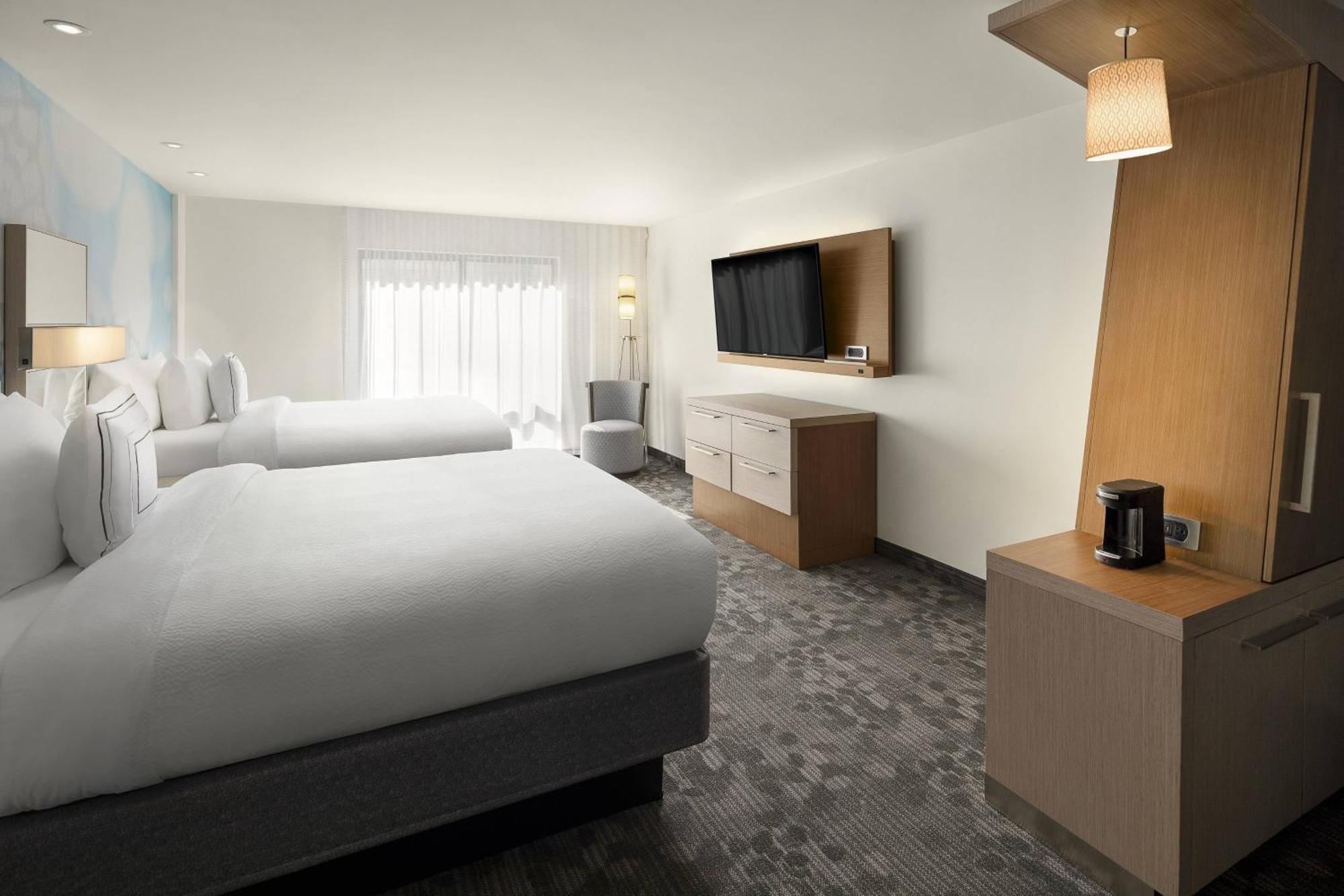 Courtyard By Marriott Seattle Northgate Hotell Eksteriør bilde